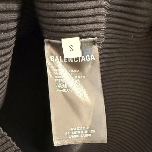 Balenciaga Black and White Script Knit - Picture 6 of 10